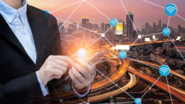 It has been estimated that over the next 20 years, cities across the world will invest approximately $41 trillion on technologies to offer improved services. (Shutterstock)