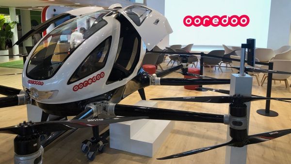 تاكسي 5G الطائر ذاتي القيادة تاكسي 5G الطائر ذاتي القيادة