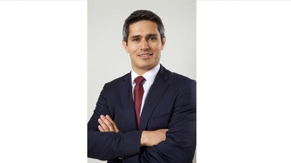 سميع الدين صديقي، الرئيس التنفيذي لشركة رأس الخيمة العقارية سميع الدين صديقي، الرئيس التنفيذي لشركة رأس الخيمة العقارية