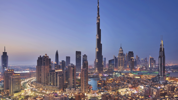 During Earth Hour, the regular LED shows on Burj Khalifa will not be held with all lights including the LED screen, lasers and frame lights to be switched off.