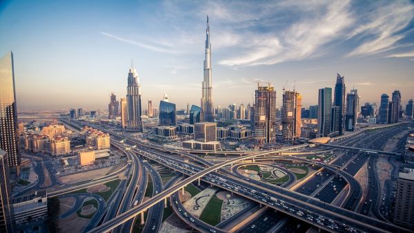 Dubai Launches 5 New Initiatives to Support SMEs (Shutterstock)