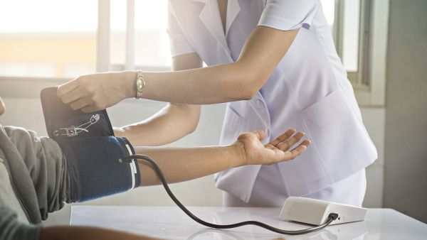 A total of 582 expat nurses have lost their jobs as 449 Omani nurses were hired over the last two years. (Shutterstock)