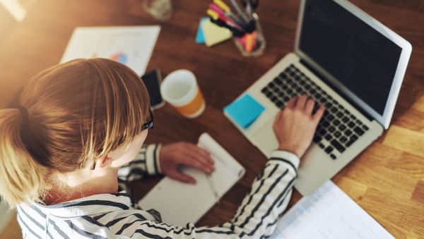 As long as you follow some simple rules, you’ll have a great website running in no time. (Shutterstock)