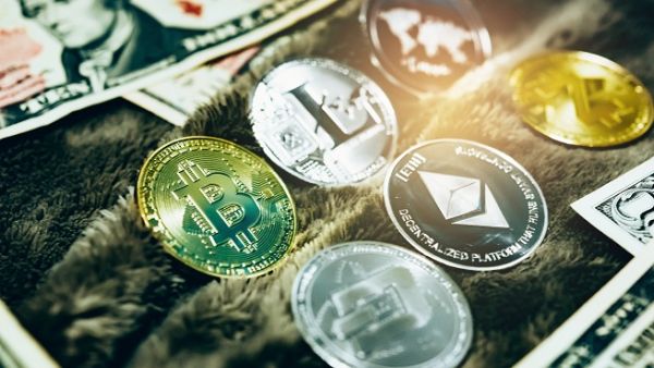 The post UAE crypto firm first in MENA to receive regulatory sandbox licence appeared first on Tahawul Tech. (Shutterstock)