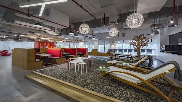 تعتبر مبادرة Space360 جزءاً من حملة اتبع سعادتك التي أطلقتها "كانون" العام الماضي.