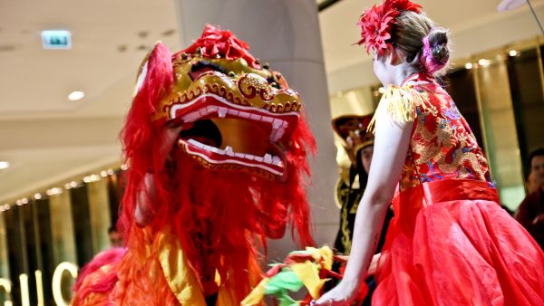 Welcome the Year of the Rooster this Chinese New Year with a colorful program of Far Eastern performances and activities on Al Maryah Island this January. (File photo)