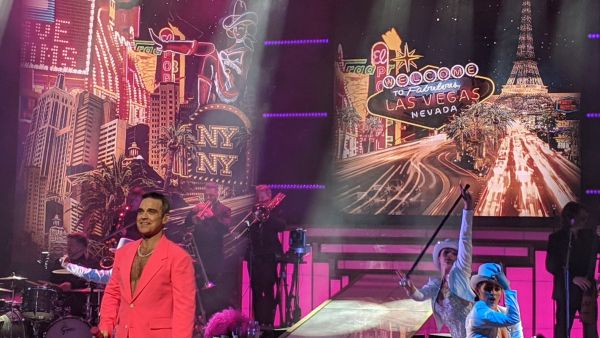 Robbie Williams (Twitter)