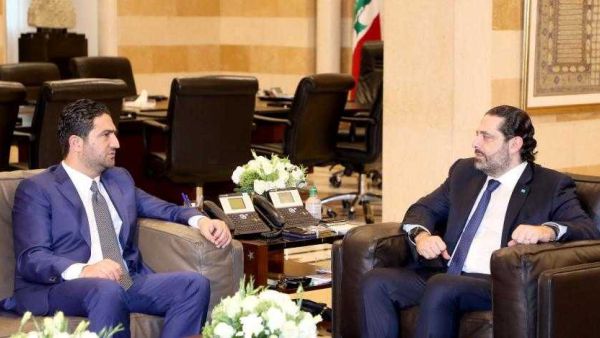 Lebanese Minister of the Displaced Saleh Al-Gharib and Prime Minister Saad Hariri (Twitter)