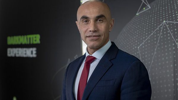 ربيع دبوسي، نائب رئيس أول، تطوير الأعمال والمبيعات والتسويق، من شركة دارك ماتر