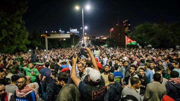 An image taken from Saturday's night protest in Amman, near the Fourth Circle. (Twitter/Ali Saadi)