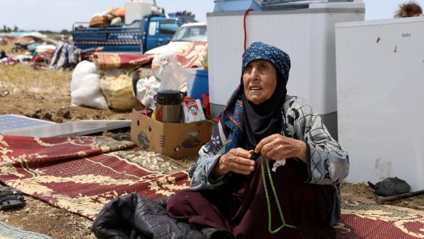 Displaced Syrian Lady (Twitter)