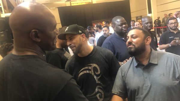 Evander Holyfield & Prince Naseem Hamed (Twitter)