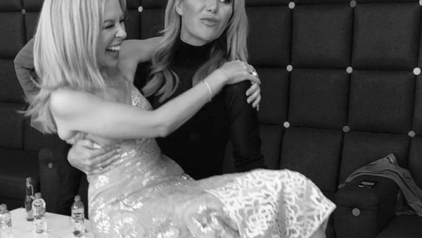 Amanda Holden with Kylie Minogue (Twitter)