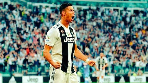  Cristiano Ronaldo (Twitter)