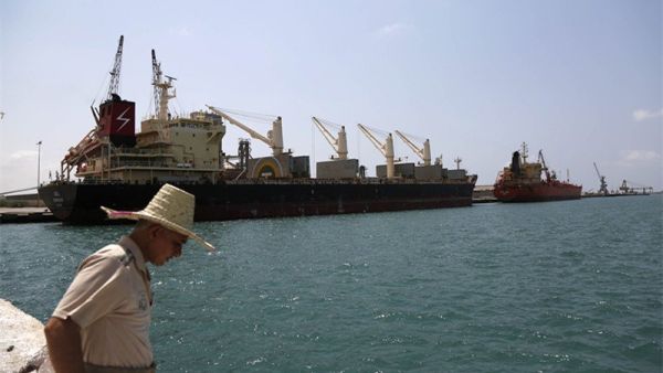 Hodeidah port (Twitter)