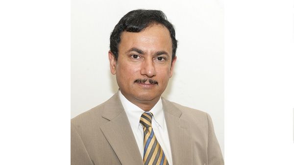 Dr. Abdullatif Al Khal , HMC's Deputy Chief Medical Officer and Head of Infectious Diseases.