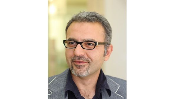 محمود يونس ، مساعد المدير لتعزيز الصحة والمشاركة المجتمعية بمركز حمد الدولي للتدريب في مؤسسة حمد الطبية.