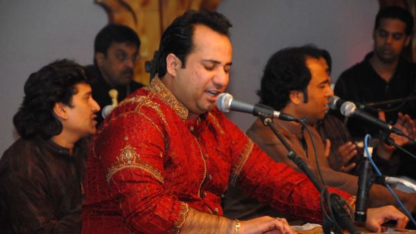Legendary Pakistani singer Rahat Fateh Ali Khan (Twitter)