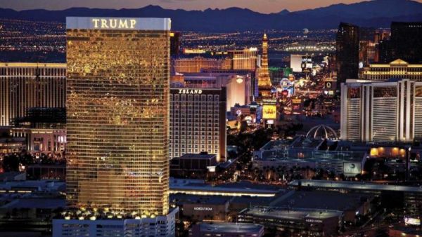 Trump International Hotel in Las Vegas (Twitter)