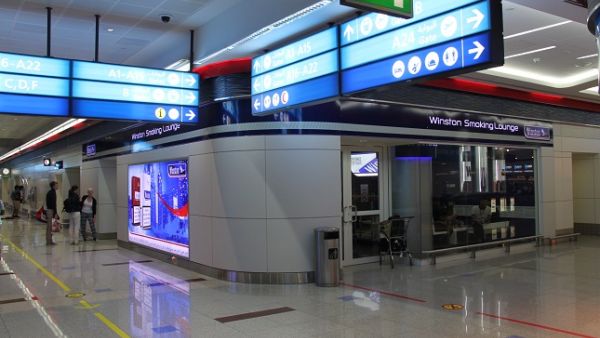تشكل منافذ الصرافة الجديدة جزءاً من خطة التطوير طويلة الأجل التي تنتهجها مطارات دبي لتعزيز تجربة المسافرين وإتاحة المزيد من الخيارات أمام  المسافرين لتبديل العملات أو السحب المباشر.