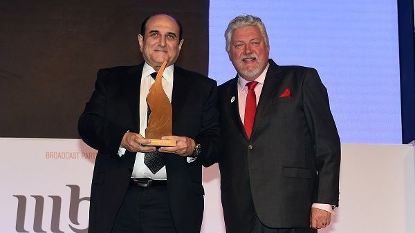 فازت دو على مدى السنوات الأربع الماضية بـ 39 جائزة من مهرجان دبي لينكس بما في ذلك 3 جوائز غراند بريكس و13 جائزة ذهبية و16 جائزة فضية و7 جوائز برونزية. فازت دو على مدى السنوات الأربع الماضية بـ 39 جائزة من مهرجان دبي لينكس بما في ذلك 3 جوائز غراند بريكس و13 جائزة ذهبية و16 جائزة فضية و7 جوائز برونزية.