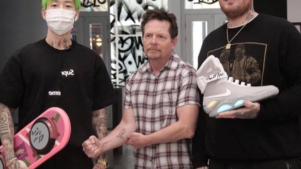 Michael J. Fox  (Twitter)