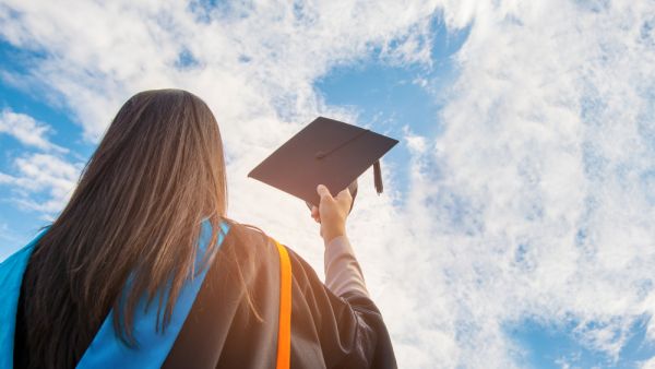 Students in Jordan tend to celebrate their exam results by driving around the Kingdom's streets honking and yelling out their car windows. (Shutterstock)