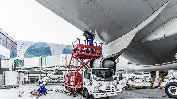 ENOC Group highlighted its growing competencies in the supply of jet fuel at the Dubai Airshow. ENOC Group highlighted its growing competencies in the supply of jet fuel at the Dubai Airshow.