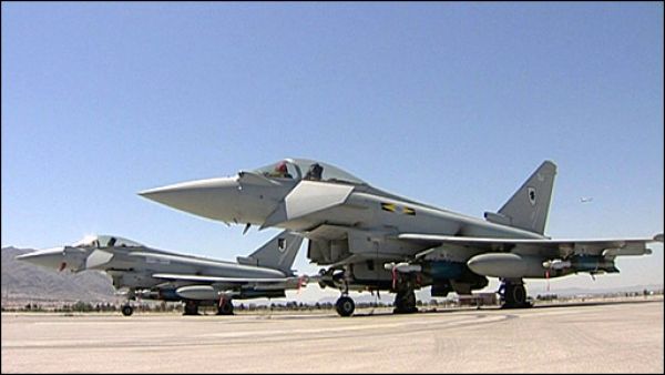 قطر تطلب قرضا لشراء مقاتلات تايفون