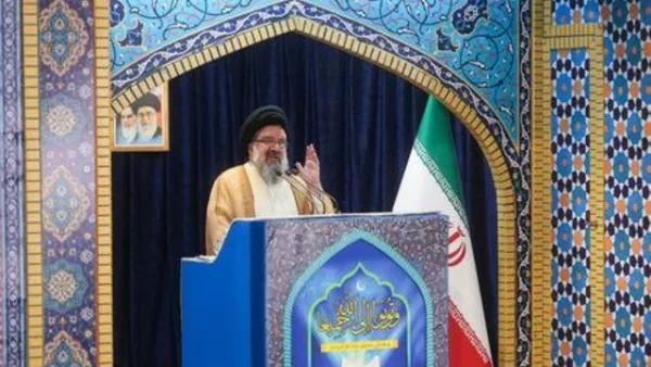 رجل الدين الإيراني أحمد خاتمي
