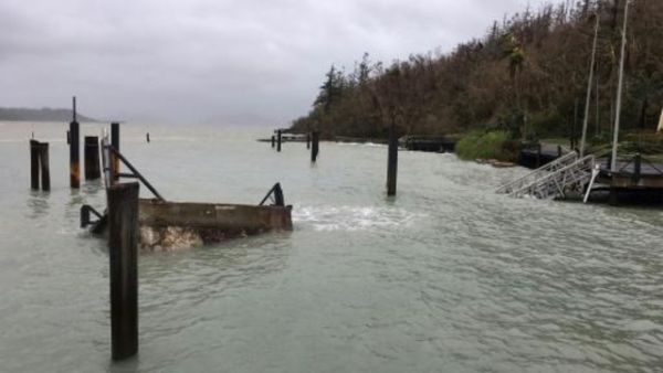 رصيف غارق في جزيرة ديدريم

