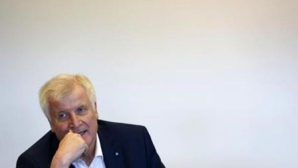 ورست زيهوفر رئيس وزراء ولاية بافاريا الألمانية
