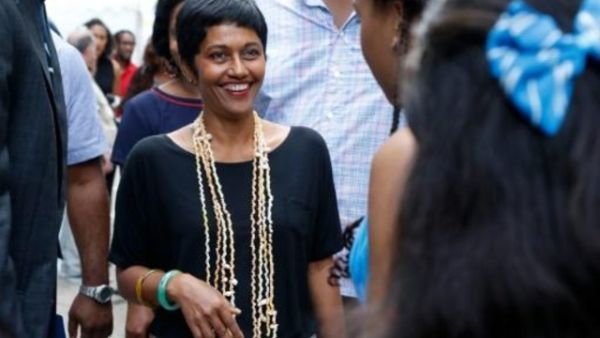 الوزيرة السوداء في الحكومة الفرنسية اريكا باريت