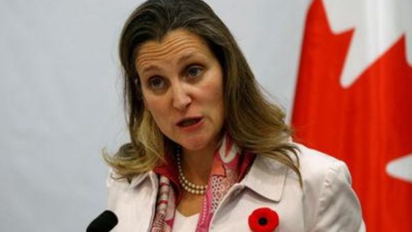 وزيرة خارجية كندا كريستيا فريلاند