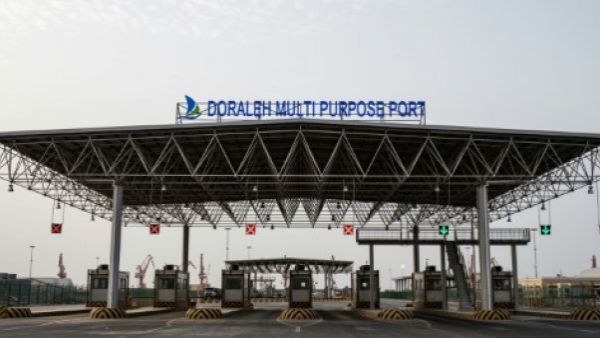 جيبوتي تؤمّم محطة حاويات استراتيجية بعد خلاف مع موانئ دبي

