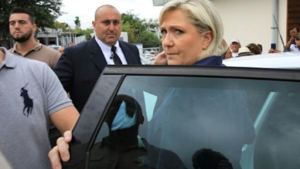مرشحة اليمين الفرنسي المتطرف الى الانتخابات الرئاسية، مارين لوبن