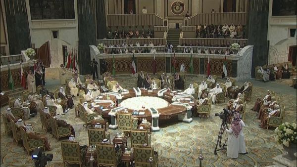 قمة الرياض تدعو لحماية وحدة مجلس التعاون الخليجي 