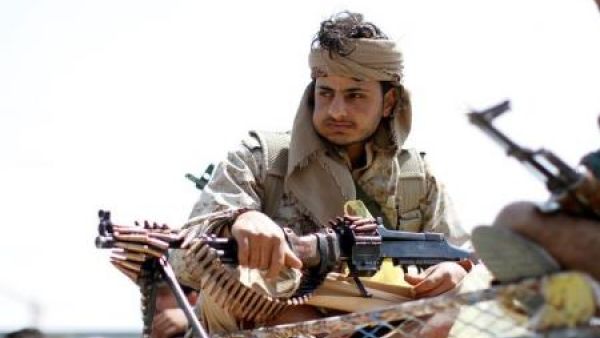 إيران تكثف الدعم للحوثيين في حرب اليمن