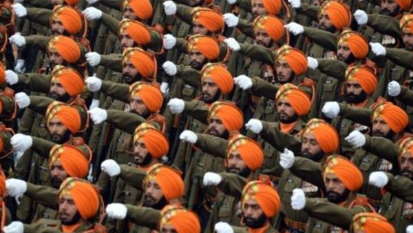 عرض عسكري في نيودلهي
