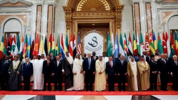 القمة العربية الإسلامية الأميركية تؤكد الالتزام بمحاربة الإرهاب