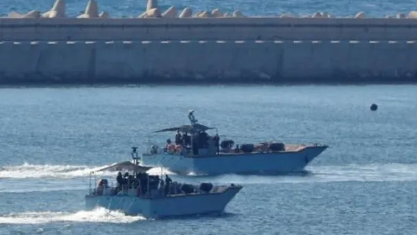 سفن حربية اسرائيلية في ميناء اشدود في جنوب اسرائيل

