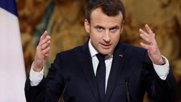 الرئيس الفرنسي ايمانويل ماكرون