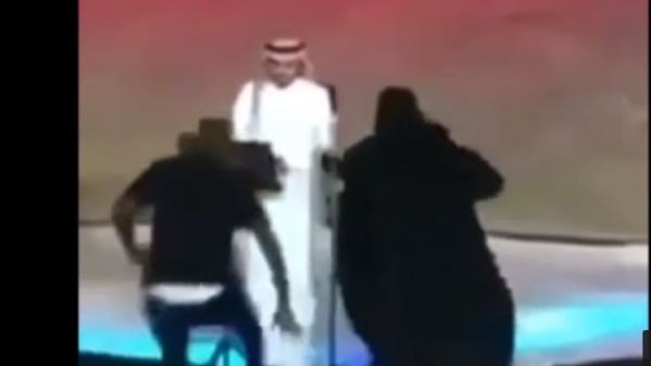 اعتقال سعودية منقبة عانقت المطرب ماجد المهندس