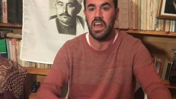 زعيم حراك الريف بالمغرب يعلق إضرابه عن الطعام 