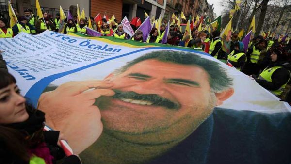 تظاهرة لأكراد أوروبا في ستراسبورغ للمطالبة بتحرير اوجلان

