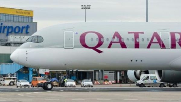 البحرين والامارات تفتحان ممرات للطائرات القطرية

