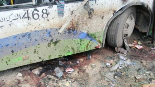 دماء واضرار في موقع التفجير في الراشدين
