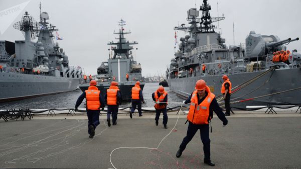 البنتاغون يحذر الأسطول الروسي بالبحر المتوسط