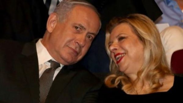 نتانياهو وزوجته سارة