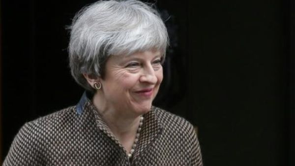 رئيسة الوزراء البريطانية تيريزا ماي
